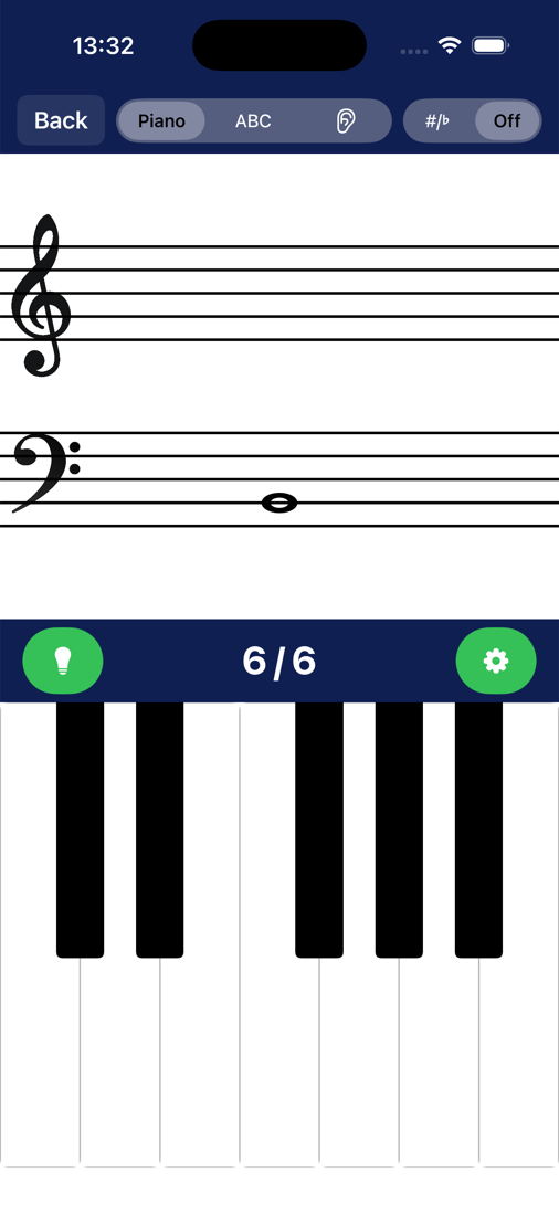 NoteRacer practice mode with a note on the grand staff and a piano keyboard to tap the answer